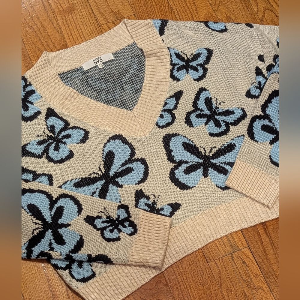 Cream Y2K Oversized Crop Sweater With Butterflies Vneck Madden NYC‎ XL Boho Chic
